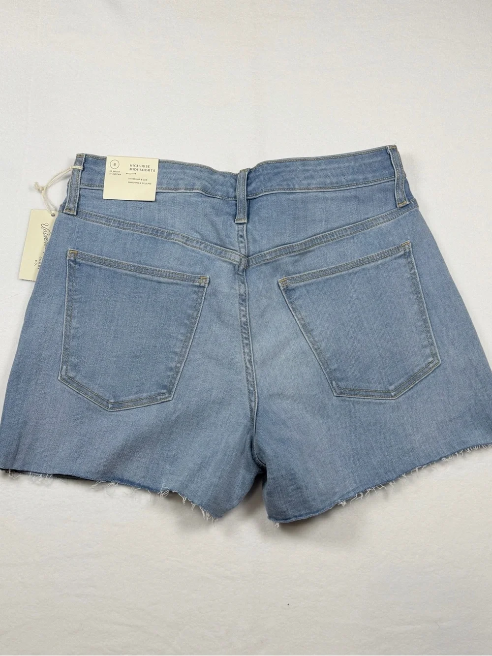 NWT Universal Thread High-Rise Midi Denim Shorts - Size 8/29